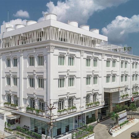 Hotel Annapurna De Royal Guntūr 외부 사진