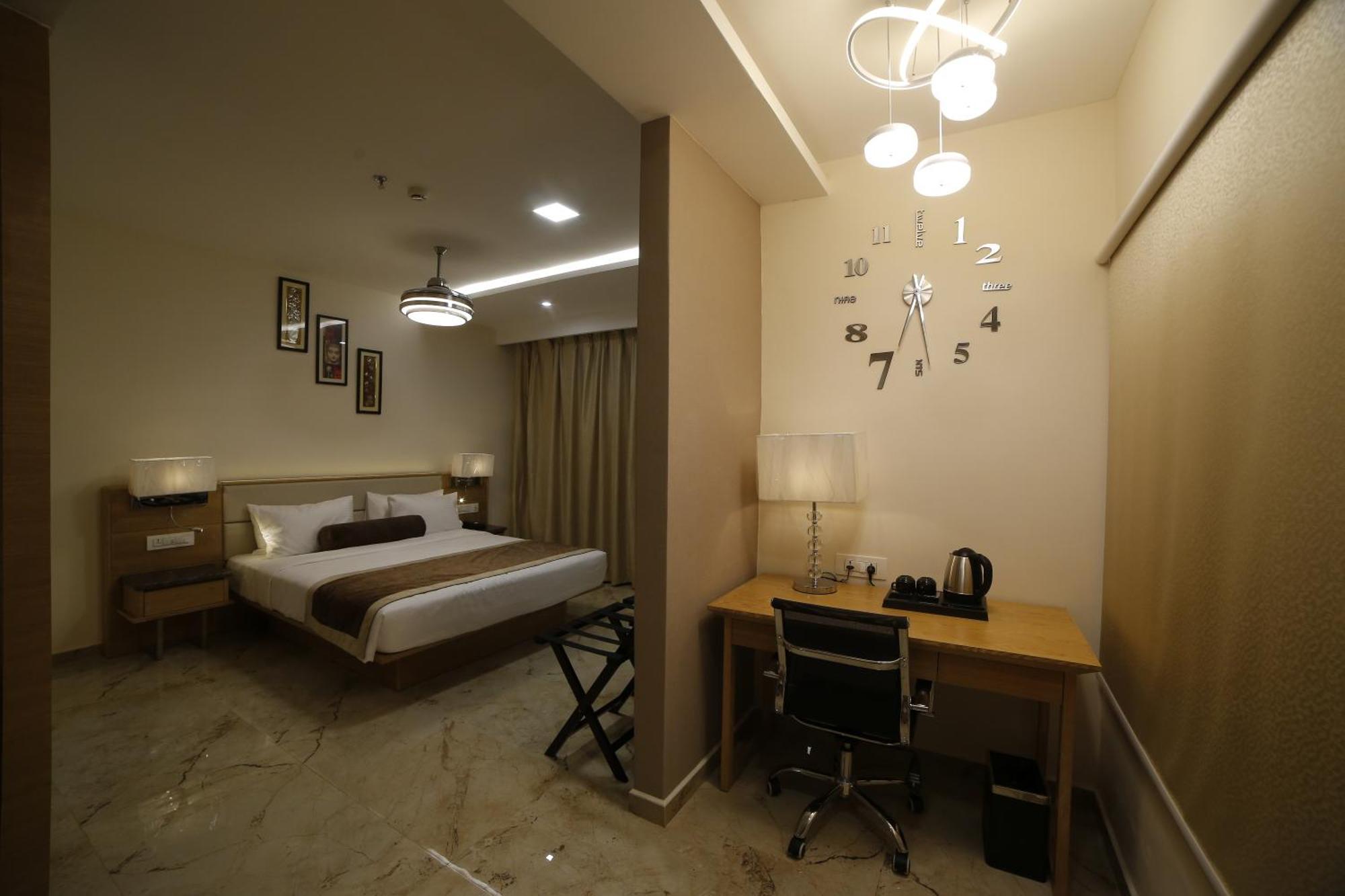 Hotel Annapurna De Royal Guntūr 외부 사진