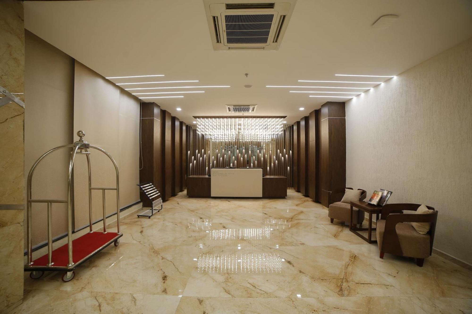 Hotel Annapurna De Royal Guntūr 외부 사진